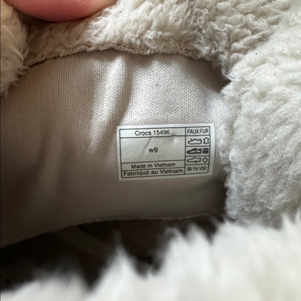 New Crocs Adela Foldover Fuzz Bootie w/poppy stucco standard fit Winter Boots - Picture 11 of 16